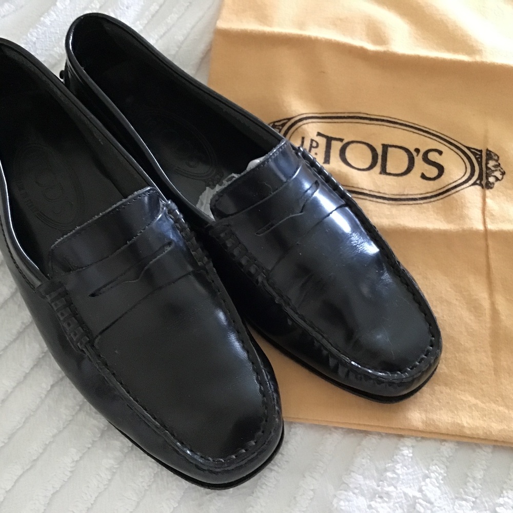 Todd’s Driving Loafers